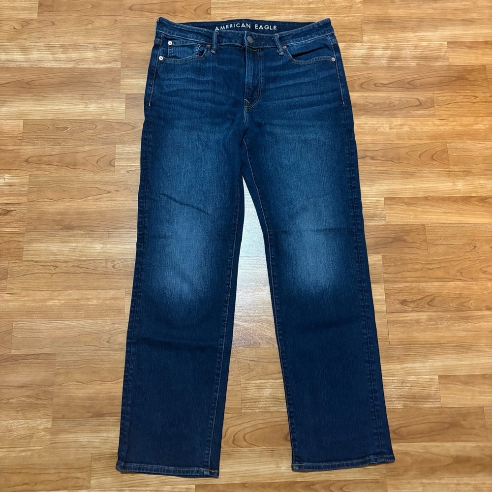 American Eagle Outfitters Men's Relaxed Straight Airflex‎ 33x32 Dark Wash Jeans